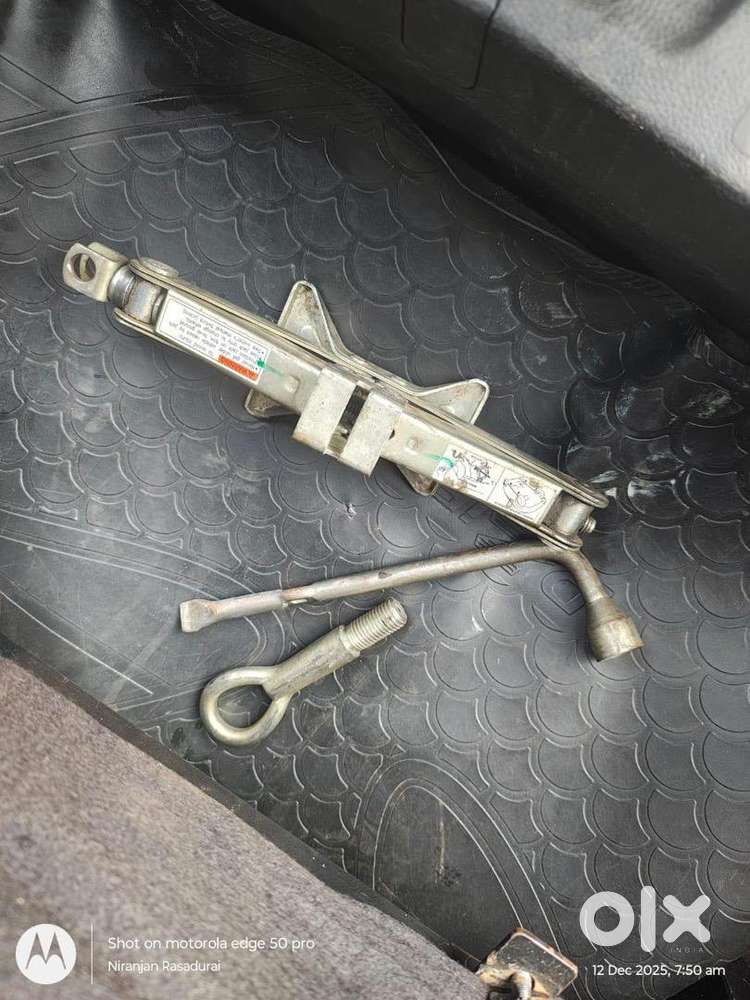 Maruti Suzuki Swift Dzire Tour 2021 Cng & Hybrids 120000 Km Driven