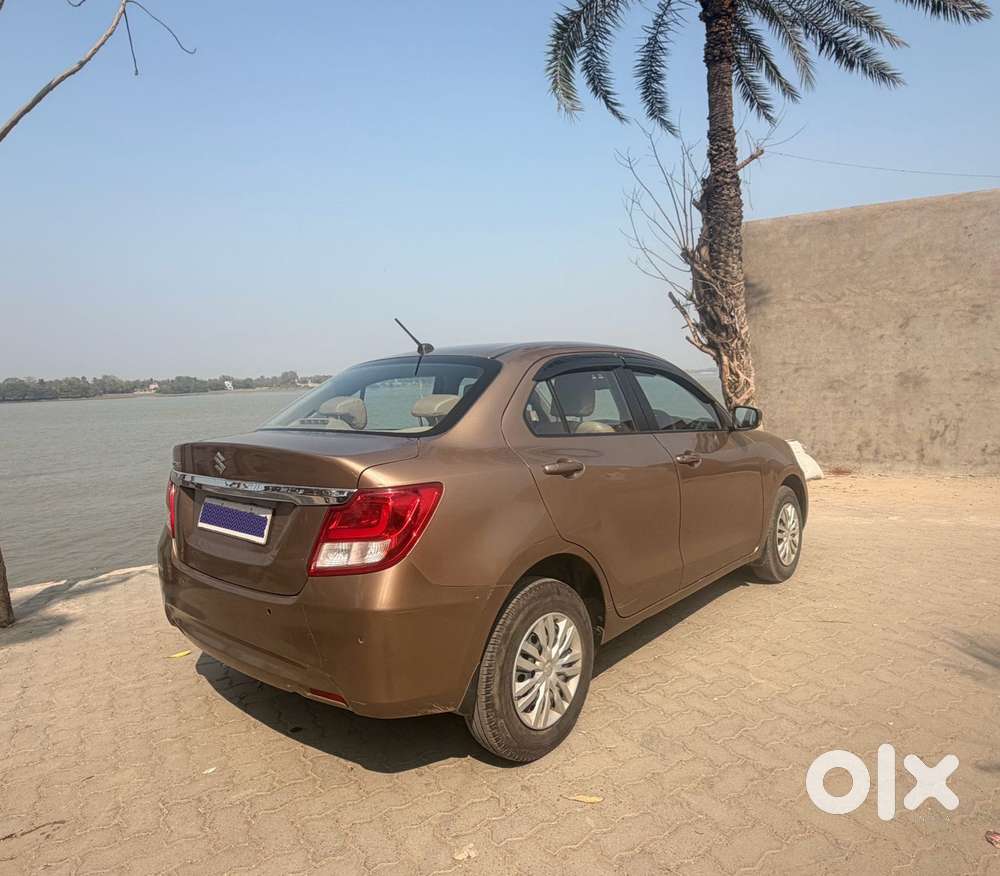 Maruti Suzuki Swift Dzire Vxi Optional, 2020, Petrol