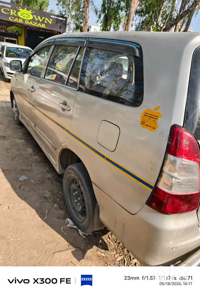 Toyota Innova 2012 Diesel Well Maintained