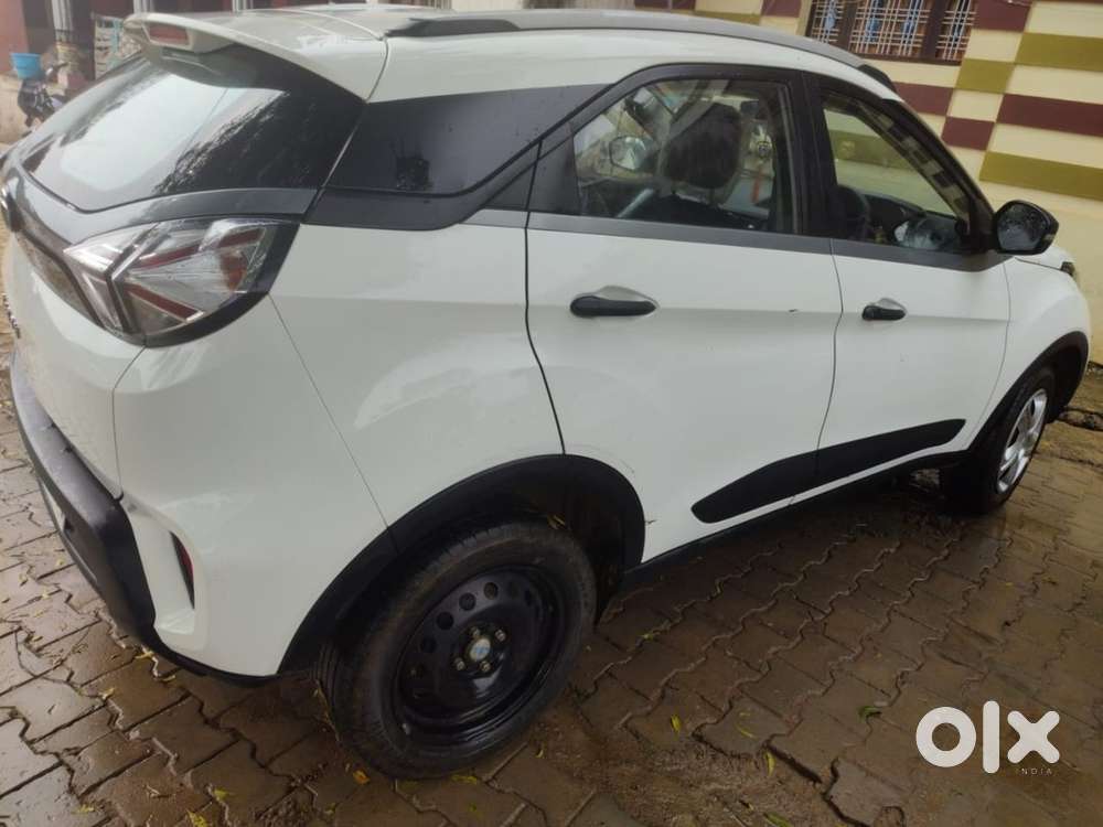 Tata Nexon Petrol 2022