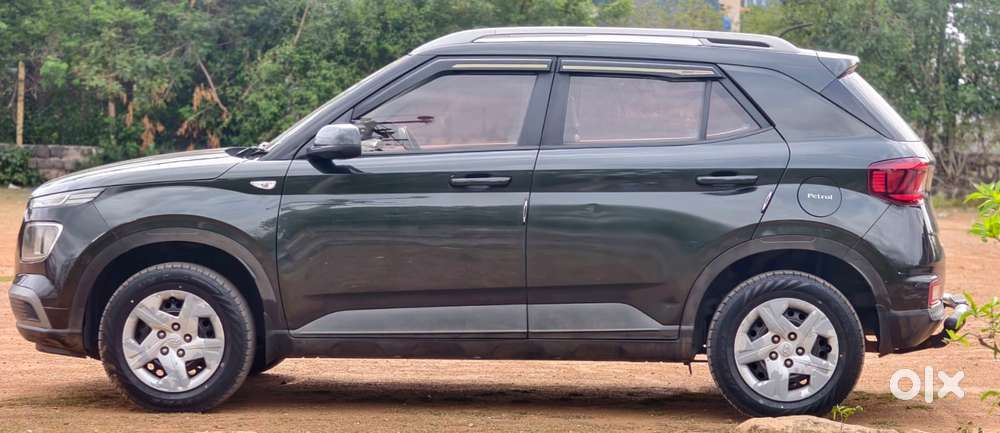 Hyundai Venue S, 2019, Petrol