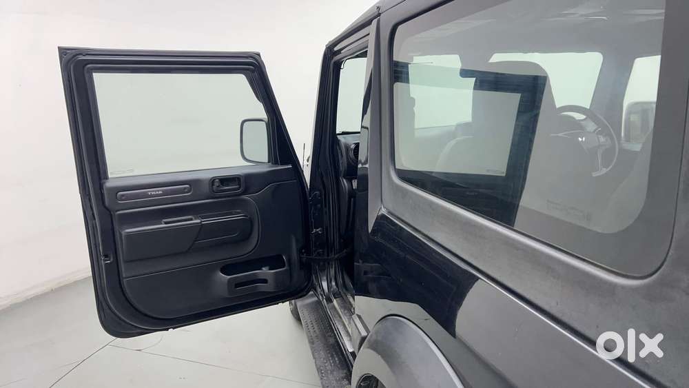 Mahindra Thar Lx Hard Top Petrol Mt 4wd, 2022, Petrol