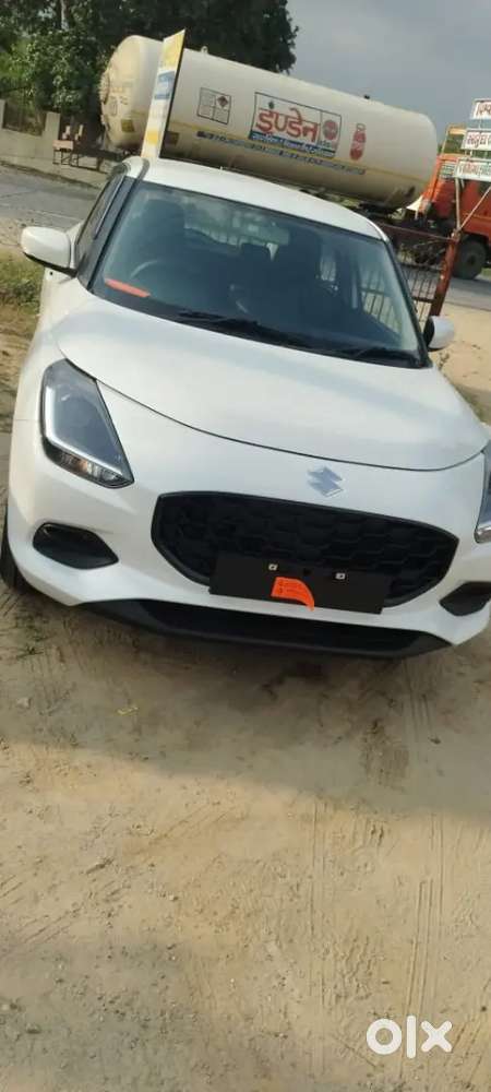 Maruti Suzuki Swift 2025 Petrol 50000 Km Driven