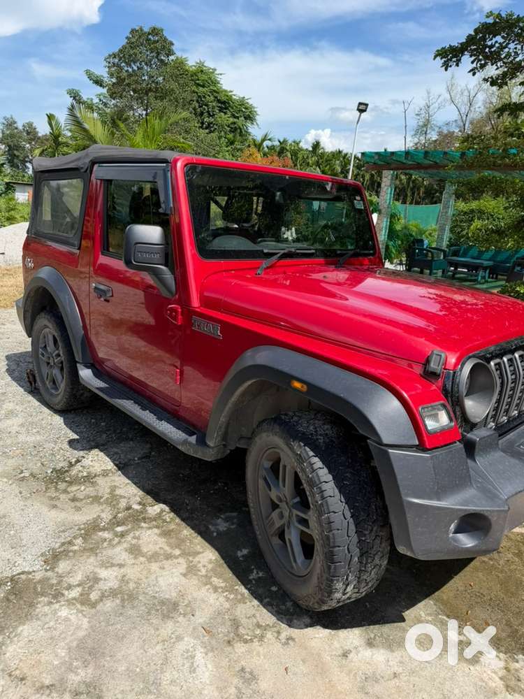 Mahindra Thar Petrol 2023