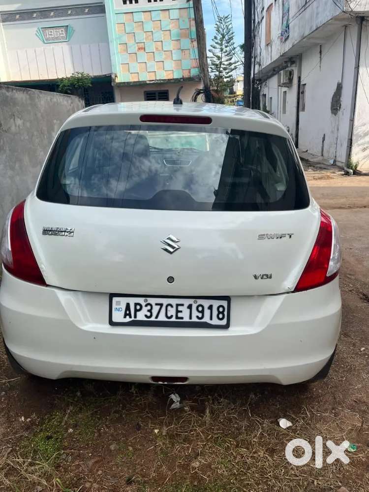 Maruti Suzuki Swift 2014 Diesel 137000 Km Driven