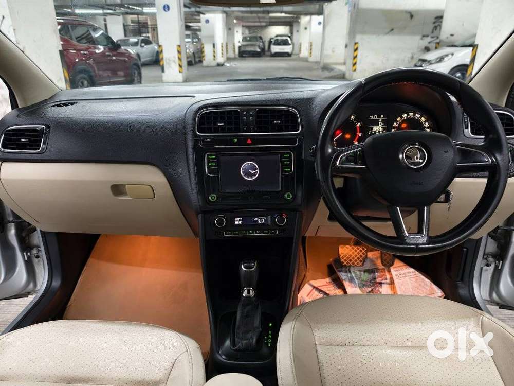 Skoda Rapid 1.6 Mpi At Style, 2017, Petrol