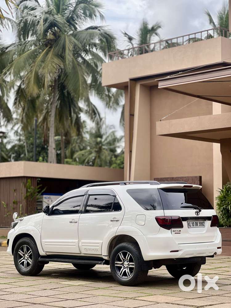 Toyota Fortuner 3.0 4x2 Automatic, 2012, Diesel