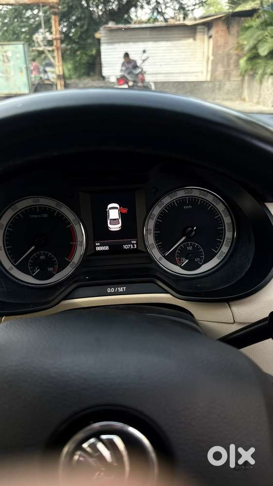 Skoda Octavia 1.8 Tsi At Style Plus, 2018, Petrol
