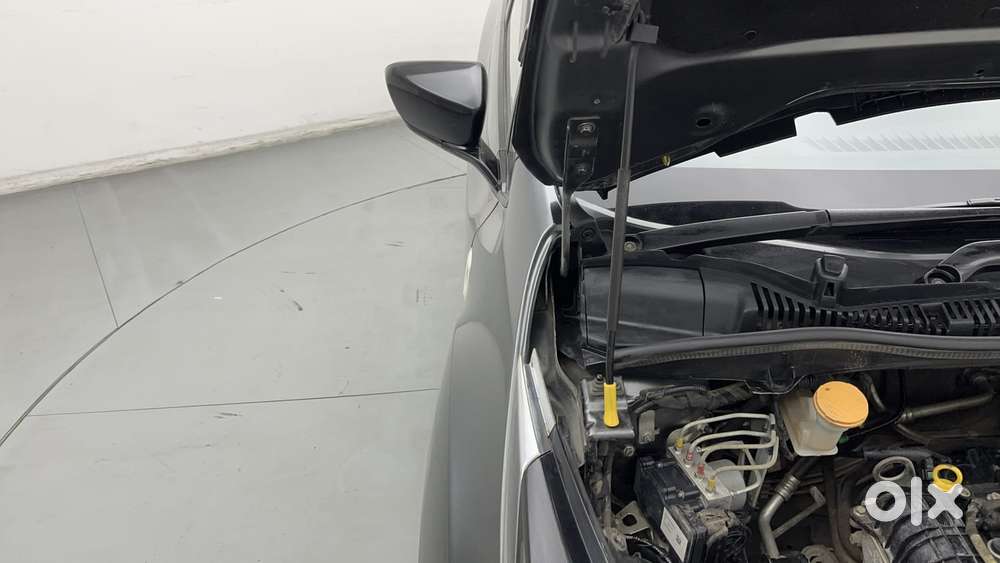 Tata Altroz 1.2 Xt, 2022, Petrol