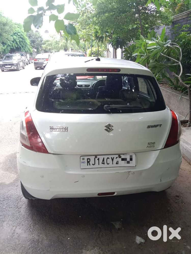 Swift Zxi P 2014 Petrol + Cng