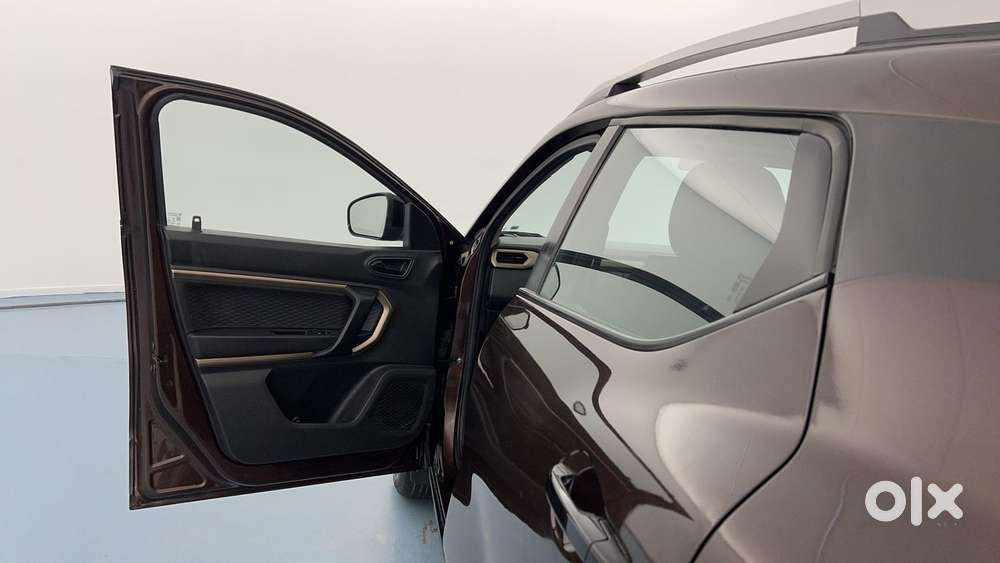 Renault Kiger Rxt, 2022, Petrol