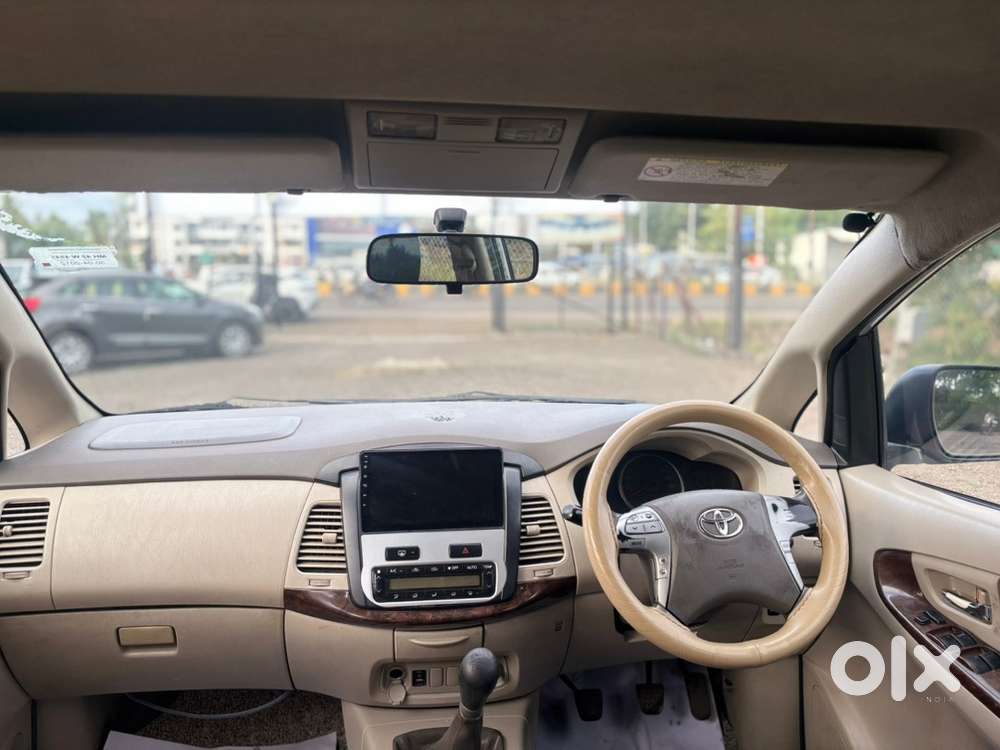 Toyota Innova Diesel 2012
