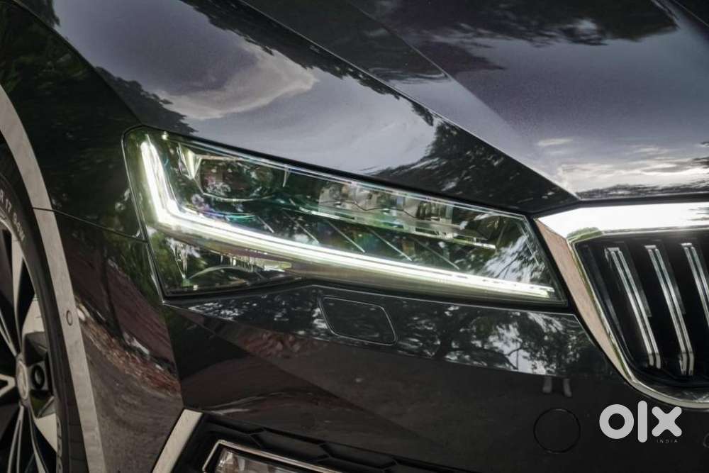 Skoda Superb L&k 2.0 Tdi At, 2023, Petrol