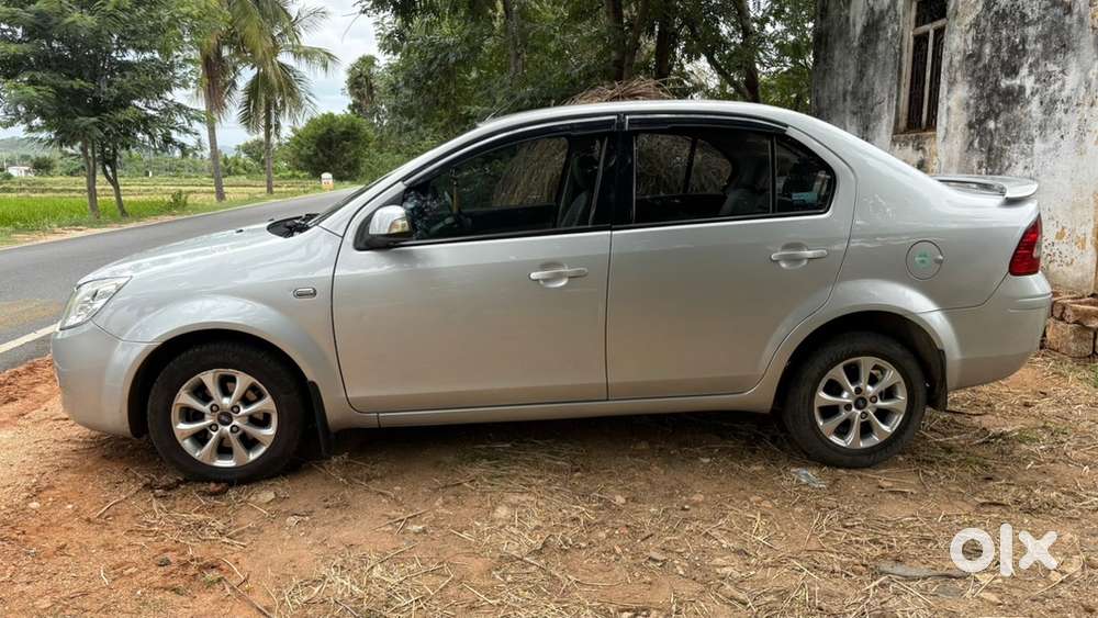 Urgent Sale Ford Fiesta Classic Titanium Tdci 2013 Diesel Top Model
