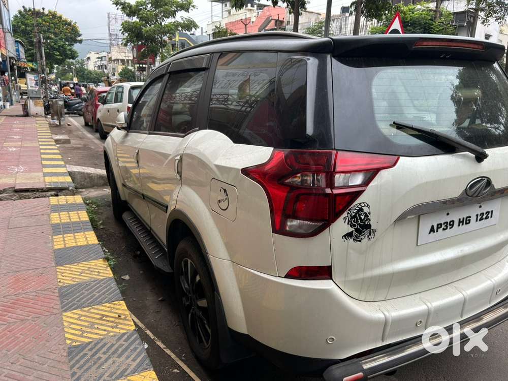 Mahindra Xuv500 2021 Diesel Well Maintained