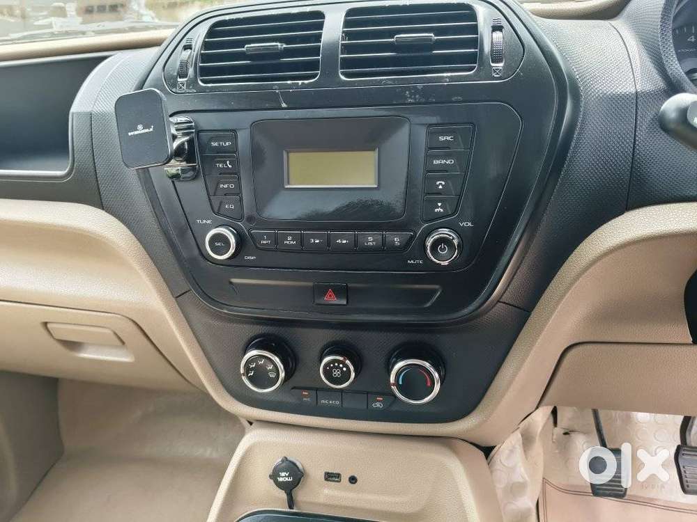 Mahindra Tuv 300 T6, 2016, Diesel