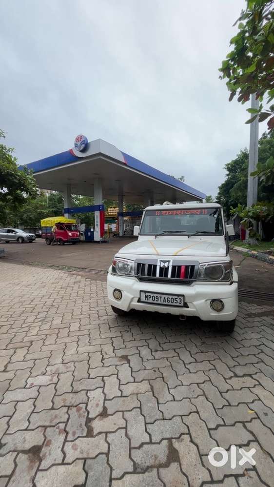 Mahindra Alturas G4 Diesel 15