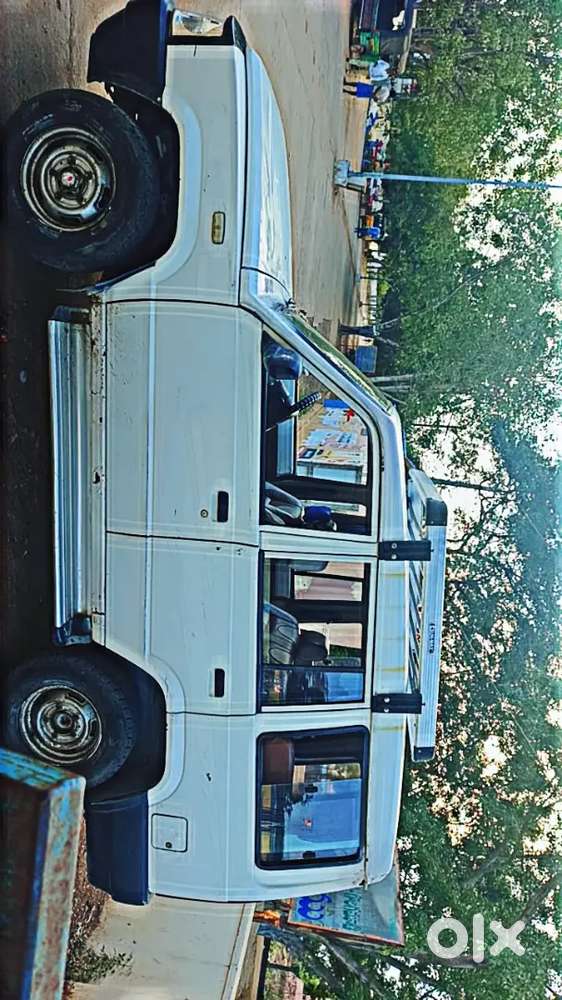 Tata Sumo Gold 2012