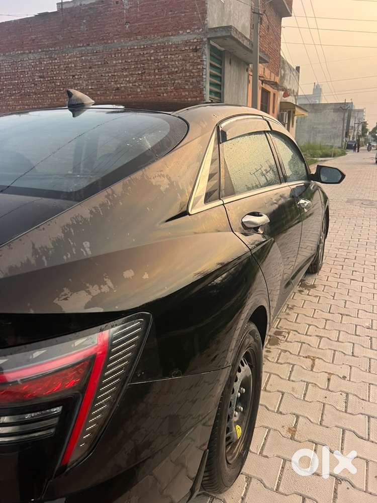 Hyundai Verna Petrol 2024