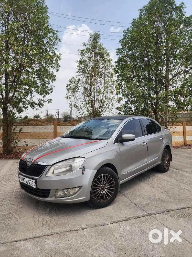 Skoda Rapid 2012