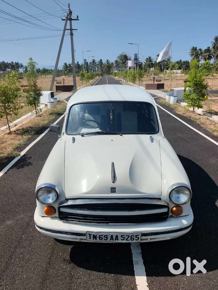Ambassador Grand Diesel 2010