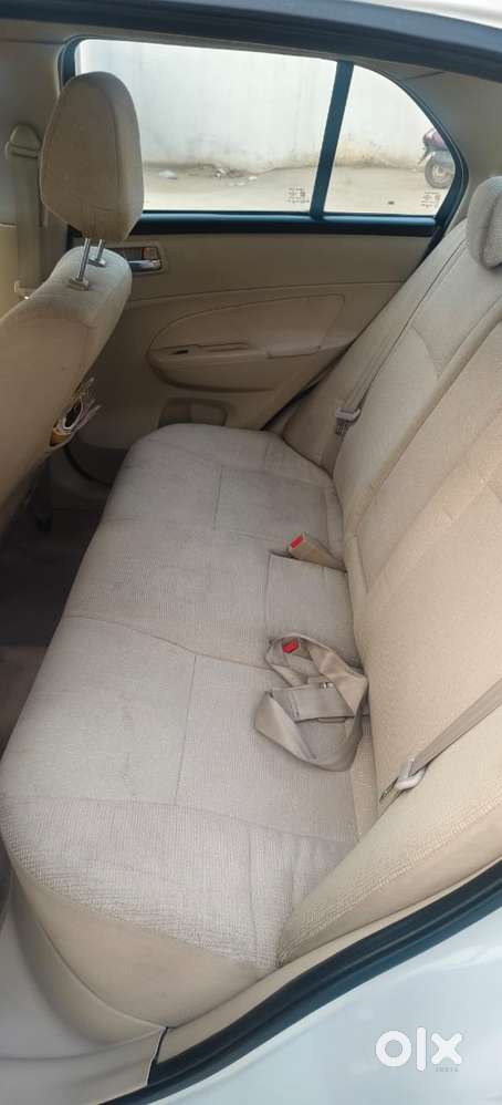 Maruti Suzuki Dzire 1.2 Vxi, 2015, Petrol