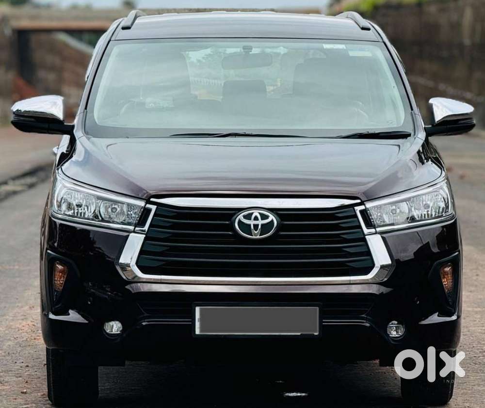 Toyota Innova Crysta 2.4 G Mt 8s, 2021, Diesel