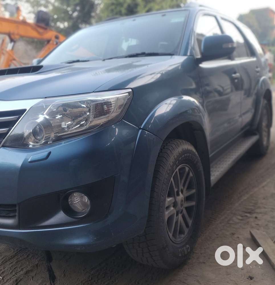 Toyota Fortuner 3.0 4x2 Mt, 2012, Diesel