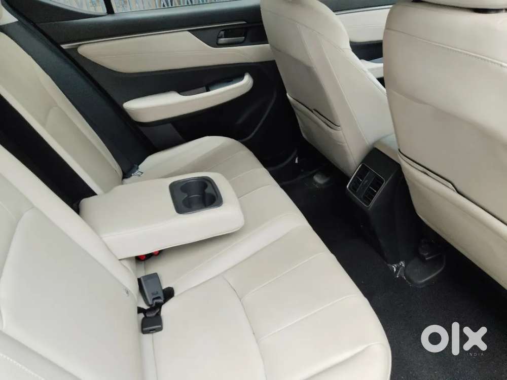 Honda Elevate Zx Cvt Dual Tone, 2026, Petrol