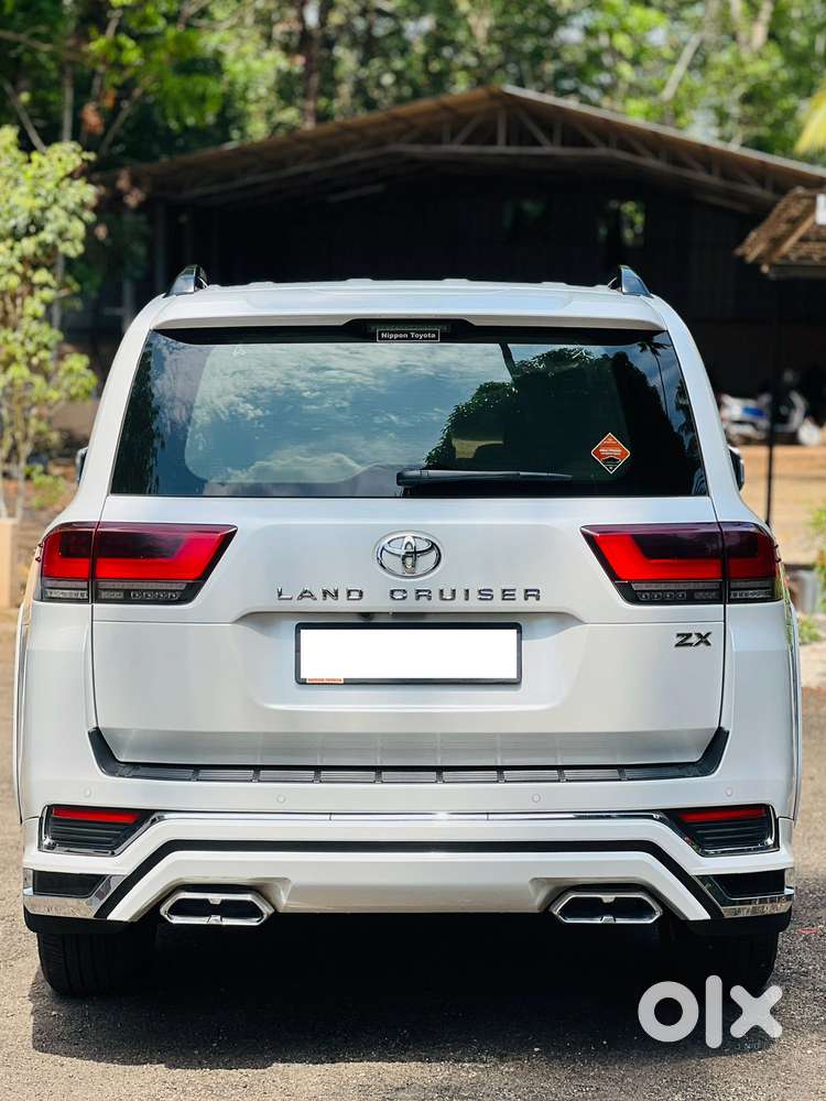 Toyota Land Cruiser 3.3 Zx Diesel, 2023, Diesel