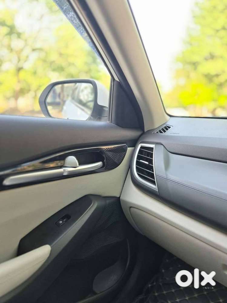 Brand New Semi-automatic Kia Seltos