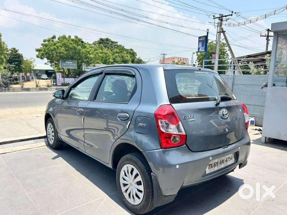 Toyota Etios Liva 1.2 Std, 2014, Petrol