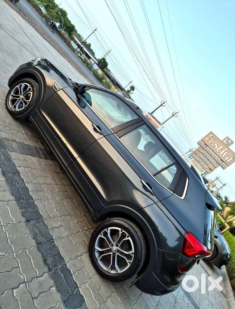 Skoda Kushaq 1.0 Tsi Style, 2022, Petrol