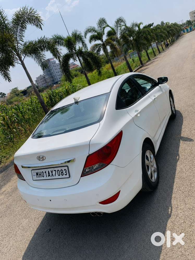 Hyundai Verna Petrol Manual 2011