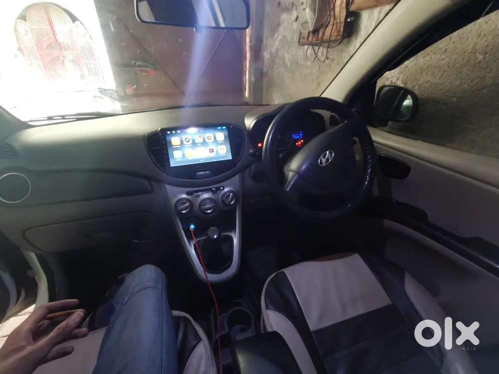 Hyundai I10 2015 Model Cng On Paper Jisko Leni Hai Contact Karen