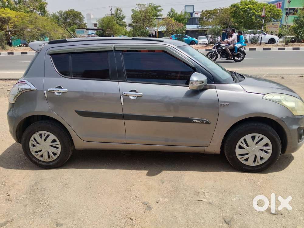 Maruti Suzuki Swift Vxi + Manual, 2015, Petrol