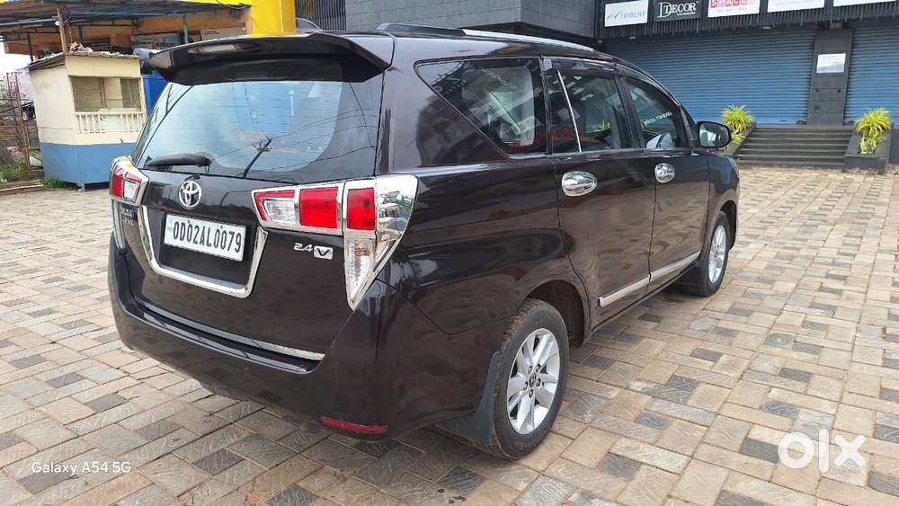 Toyota Innova 2.5 Vx 8 Str, 2017, Diesel