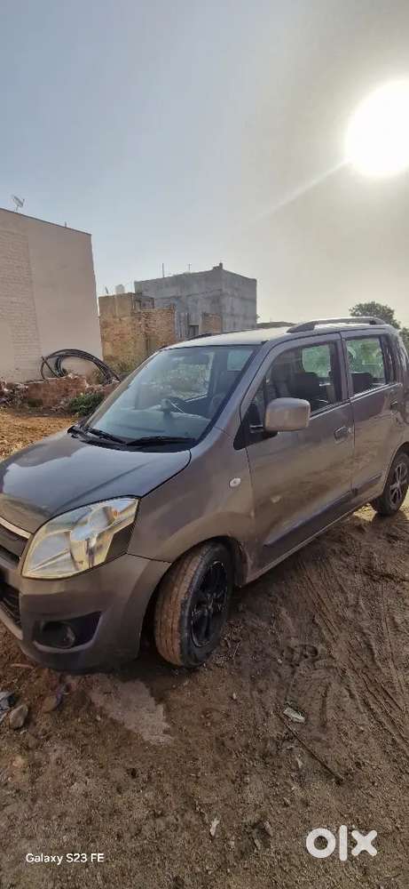 Mere Ko New Car Leni H Isliye Sell Kar Rha Hu