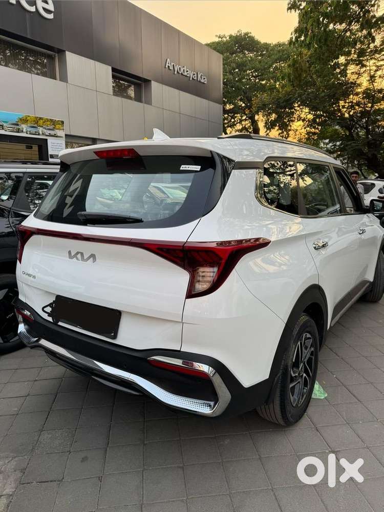 Kia Carens 2023 Diesel 20000 Km Driven