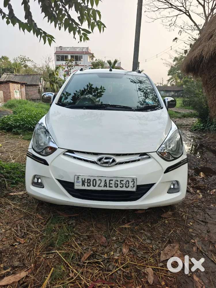 Hyundai Eon Magna 2015