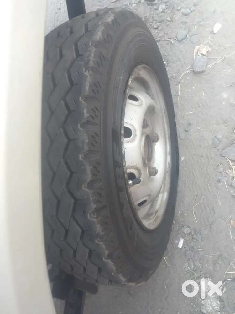 Maruti Suzuki Omni 2010