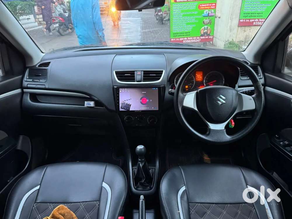 Maruti Suzuki Swift Vxi, 2012, Petrol