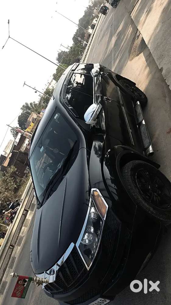 Mahindra Xuv500 2015 Diesel 90000 Km Driven