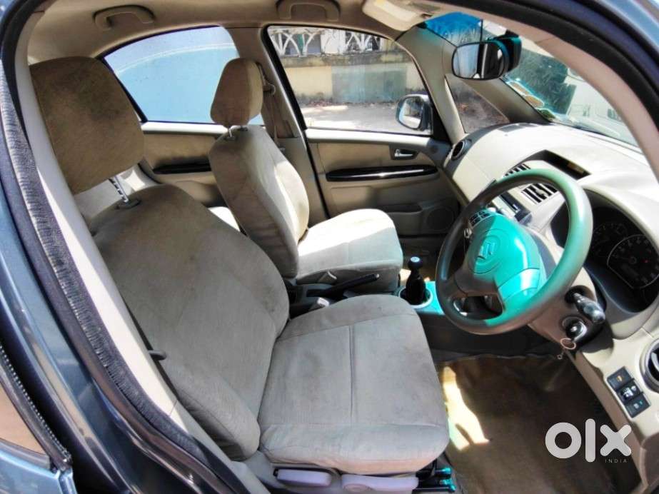 Maruti Suzuki Sx4 Zxi Mt Bsiv, 2010, Petrol