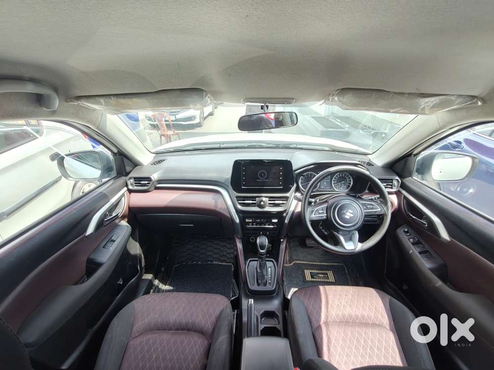 Maruti Suzuki Grand Vitara 1.5 Delta Smart Hybrid At, 2023, Petrol