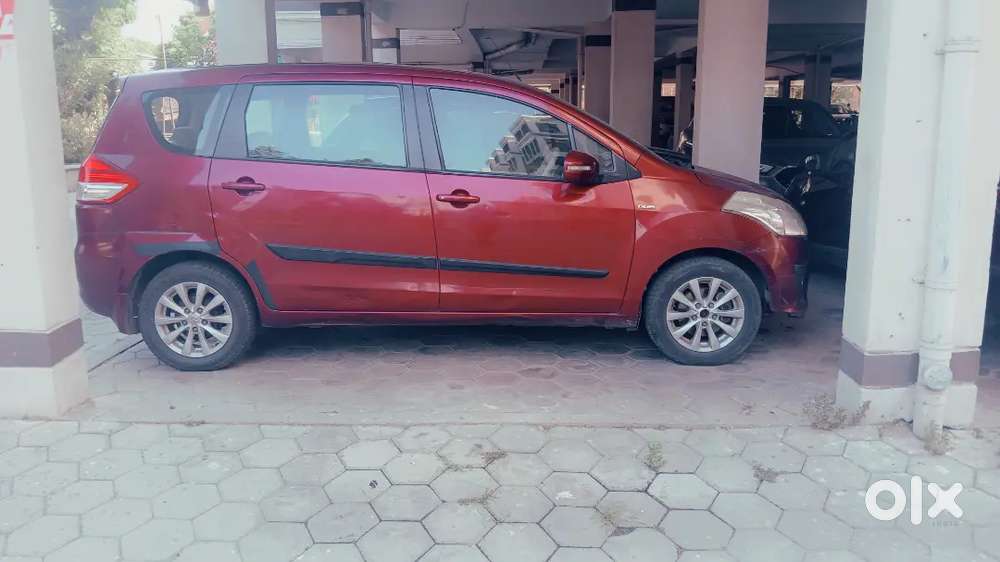 Maruti Suzuki Ertiga 2014 Diesel 105000 Km Driven