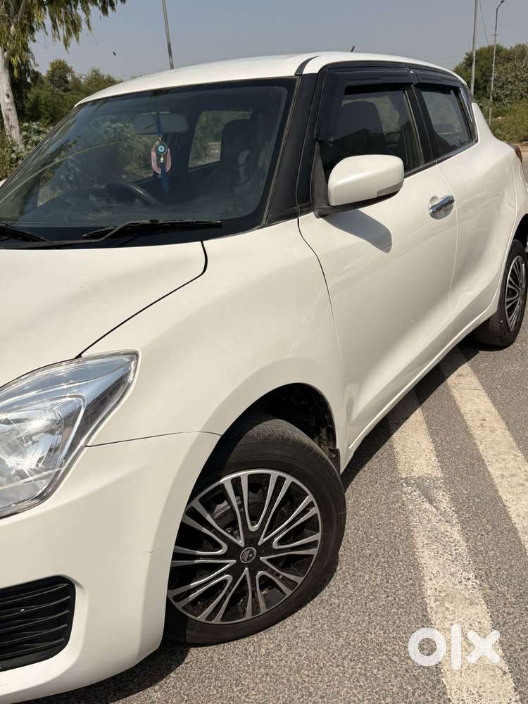 Maruti Suzuki Swift Lxi Option, 2019, Petrol