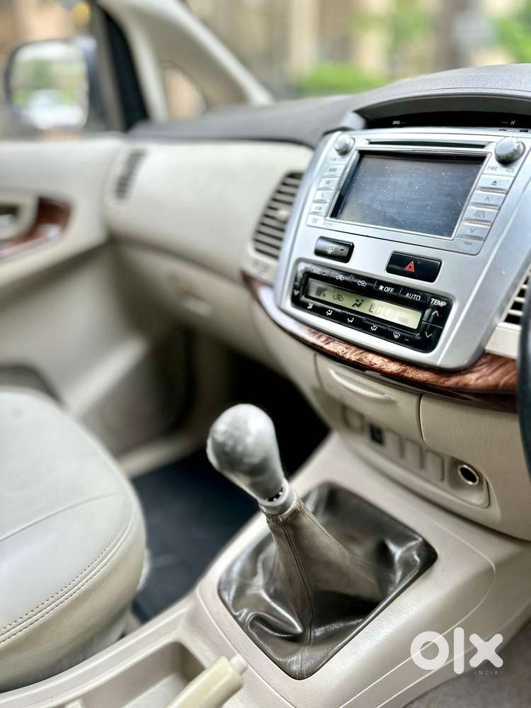 Toyota Innova 2.0 V, 2013, Diesel
