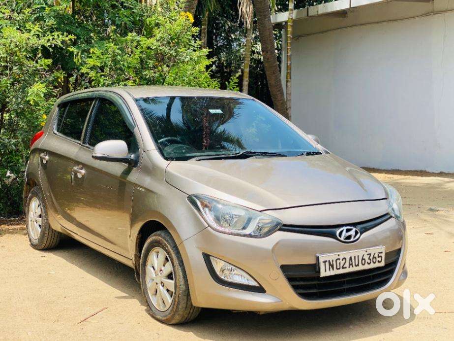 Hyundai I20 Petrol Cvt Asta, 2013, Petrol