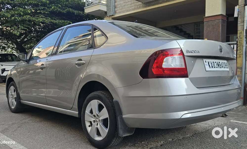 Skoda Rapid 2017 Petrol Well Maintained
.